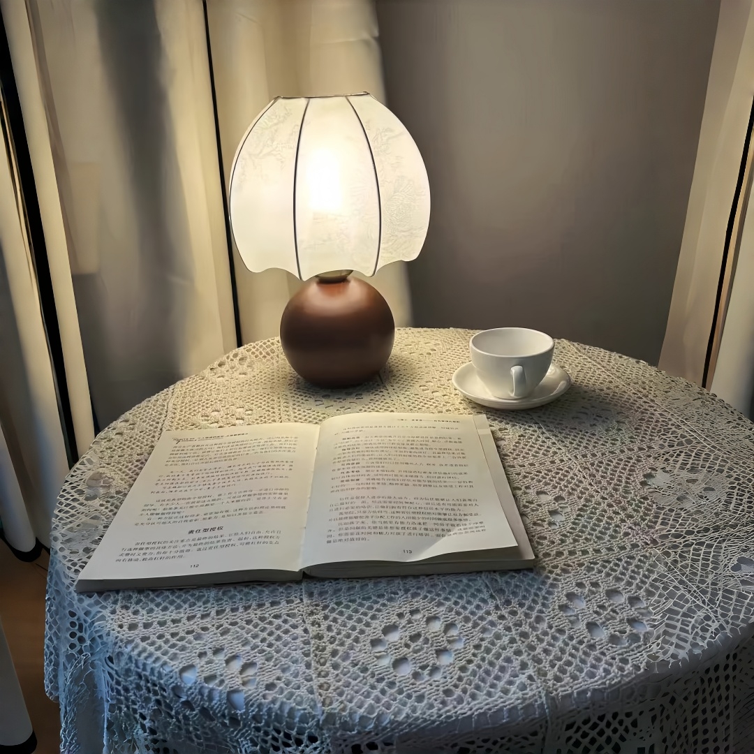 Vintage floral table lamp, med – обзор и цена Home Textiles & Furnishings